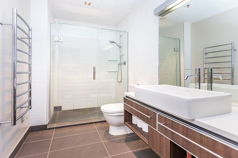 Photo of property in Patent 326 Apartments, 326 Evans Bay Parade, Hataitai, Wellington, 6021