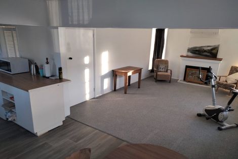 Photo of property in 3 Centre Street, Pahiatua, 4910