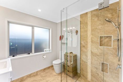 Photo of property in 21 Somerby Mews, Silverstream, Upper Hutt, 5019