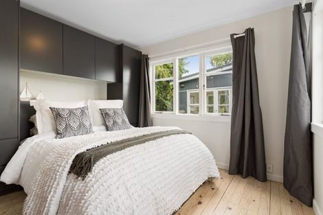 Photo of property in 207 Wade River Road, Wade Heads, Whangaparaoa, 0932