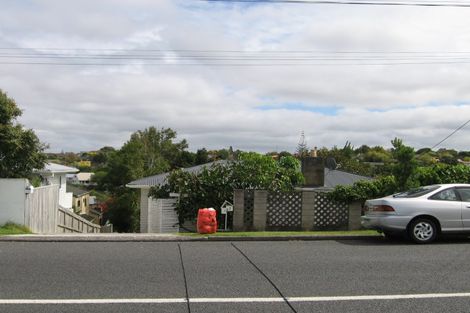 Photo of property in 1/172 Forrest Hill Road, Forrest Hill, Auckland, 0620