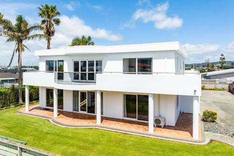 Photo of property in 59c One Tree Point Road, One Tree Point, 0118