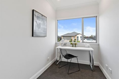 Photo of property in 61 Shadbolt Lane, Rolleston, 7614