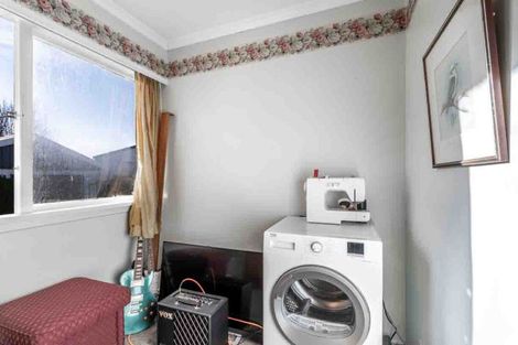 Photo of property in 65 Kilmarnock Street, Wallacetown, 9816