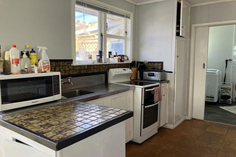 Photo of property in 99 Puriri Street, Gonville, Whanganui, 4501