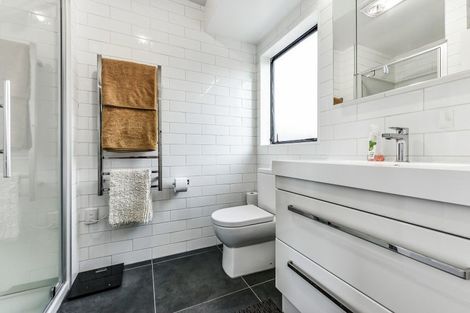 Photo of property in 77 Discovery Drive, Flagstaff, Hamilton, 3210