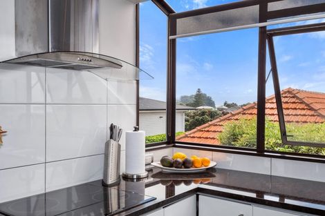 Photo of property in 62 Oceanview Road, Mount Maunganui, 3116