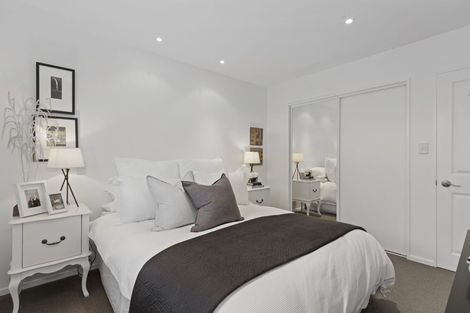 Photo of property in 4 Dunsford Close, Halswell, Christchurch, 8025