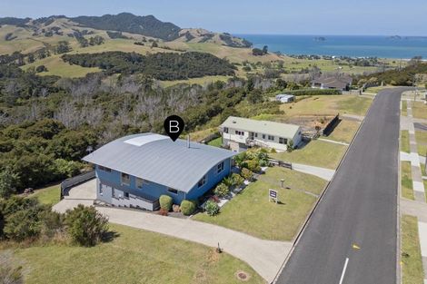 Photo of property in 112 Centennial Drive, Whitianga, 3510
