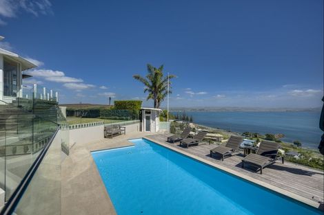 Photo of property in 8 Kowhai Road, Bluff Hill, Napier, 4110