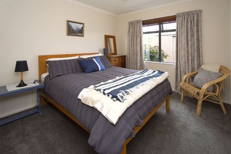 Photo of property in 4 Hillview Place, Amberley, 7410