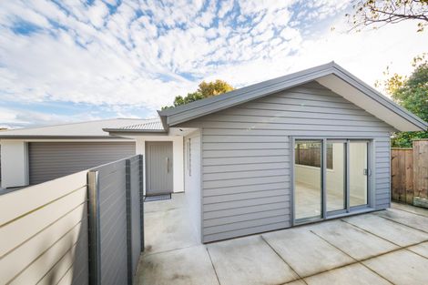 Photo of property in 5a Woodstock Place, Hokowhitu, Palmerston North, 4410