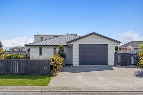 Photo of property in 40 West Meadows Drive, Wanaka, 9305