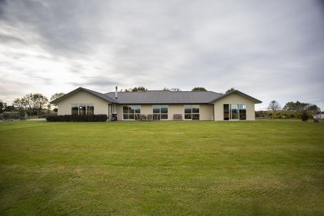 Photo of property in 28 Rooneys Road, Weston, Oamaru, 9491