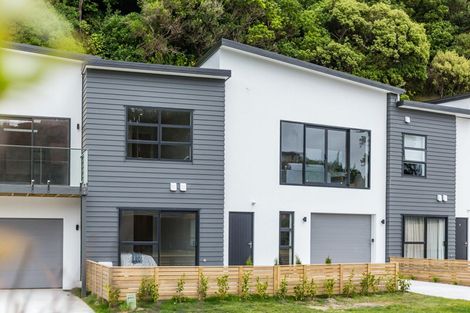 Photo of property in 4 Tradewinds Drive, Whitby, Porirua, 5024