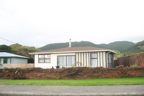 Photo of property in 150 Tilley Road, Paekakariki, 5034