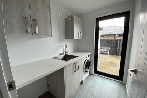 Photo of property in 12 Northmoor Boulevard, Rolleston, 7615