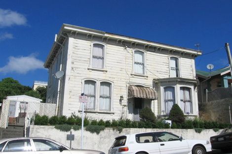 Photo of property in 9 Lipman Street, Mount Victoria, Wellington, 6011