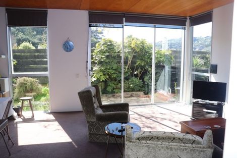 Photo of property in 7/3 Severn Street, Island Bay, Wellington, 6023