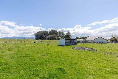 Photo of property in 769 State Highway 2, Opaki, Masterton, 5881