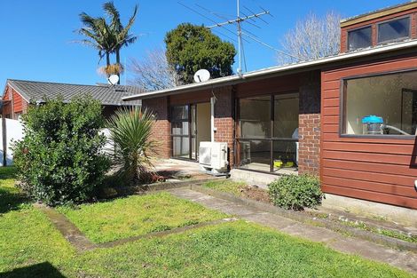 Photo of property in 2/62 Kolmar Road, Papatoetoe, Auckland, 2025
