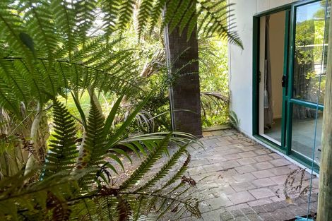 Photo of property in 223 Woodlands Park Road, Titirangi, Auckland, 0604