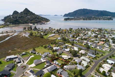 Photo of property in 8 Willow Grove, Tairua, 3508