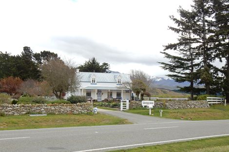 Photo of property in Western House, 5469 Kurow Duntroon Road, Otiake, Oamaru, 9494