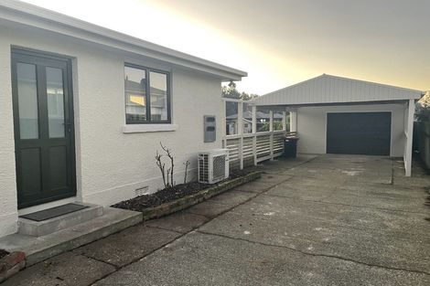 Photo of property in 38 Holloway Street, Waikiwi, Invercargill, 9810
