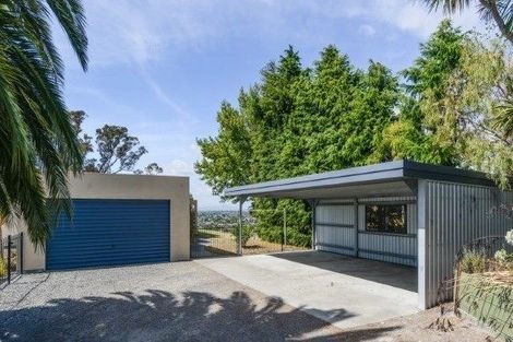 Photo of property in 55 Oak Road, Poraiti, Napier, 4112