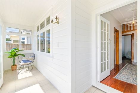 Photo of property in 26 Byron Street, Miramar, Wellington, 6022