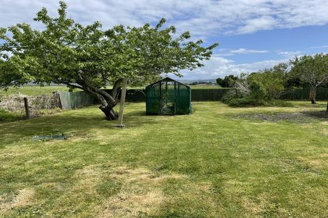 Photo of property in 18 Canal West Road, Waitakaruru, Thames, 3576