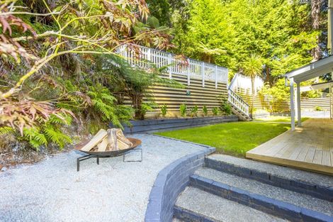 Photo of property in 122 Plateau Road, Te Marua, Upper Hutt, 5018