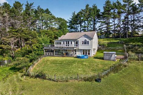 Photo of property in 55 Red Hills Road, Massey, Auckland, 0614