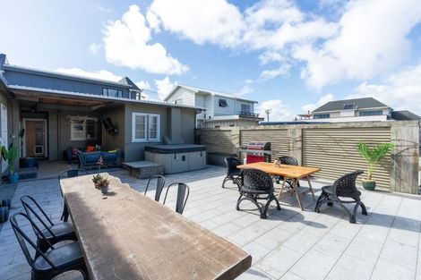 Photo of property in 16 Ocean Beach Street, Foxton Beach, Foxton, 4815