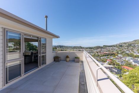 Photo of property in 15 Birch Street, Johnsonville, Wellington, 6037