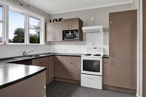 Photo of property in 61 Collins Street, Hawera, 4610