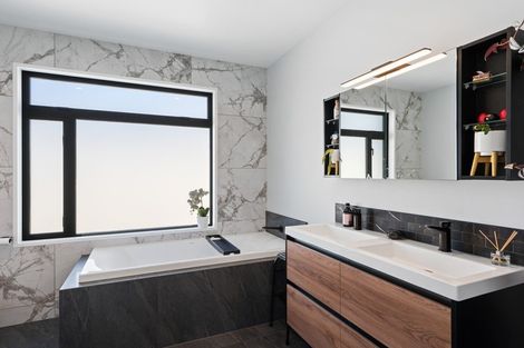 Photo of property in Meadowstone Alpha Series, 28 Sapphire Spring Rise, Wanaka, 9305