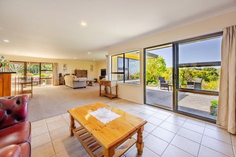 Photo of property in 205 Poraiti Road, Poraiti, Napier, 4182