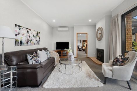 Photo of property in 30 Clifton Road, Whitford, Howick, 2571