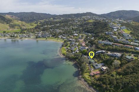 Photo of property in 14 Stormont Lane, Whitianga, 3510