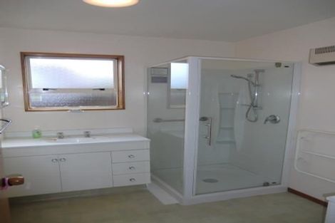 Photo of property in 2/13 Suva Street, Upper Riccarton, Christchurch, 8041