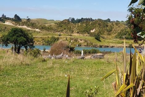 Photo of property in 3 Leicester Street, Patea, 4520