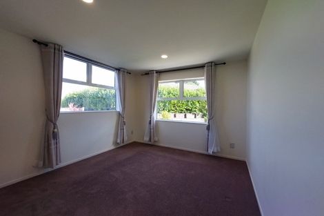 Photo of property in 308-310 Birdwood Road, Massey, Auckland, 0614