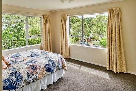 Photo of property in 13 Rajkot Terrace, Broadmeadows, Wellington, 6035