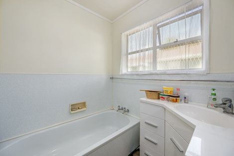 Photo of property in 21 Noni Street, Turangi, 3334