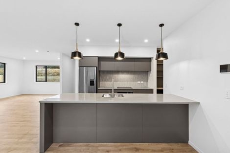 Photo of property in 6 Lake Mckay Drive, Luggate, 9382