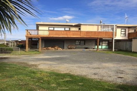 Photo of property in 1-3 Spring Street, Foxton, 4814