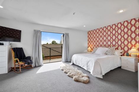 Photo of property in 2 Fadges Lane, Bryndwr, Christchurch, 8053