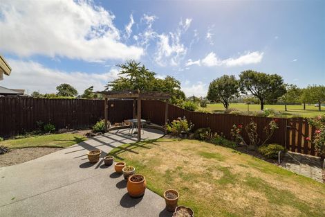 Photo of property in 34 Karnak Crescent, Russley, Christchurch, 8042